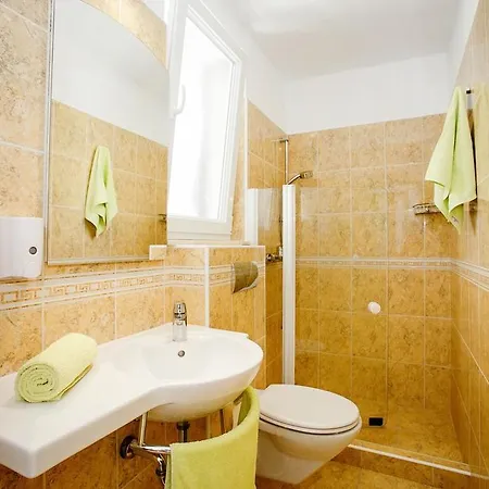 Luxury With A Swimming Pool Milna, Brac - 5650 * Milna