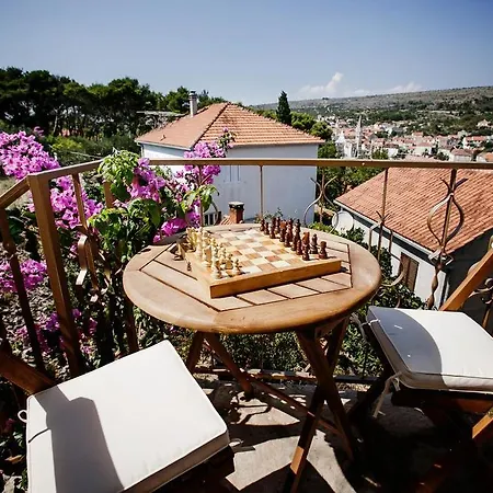 Villa Luxury With A Swimming Pool Milna, Brac - 5650 *
